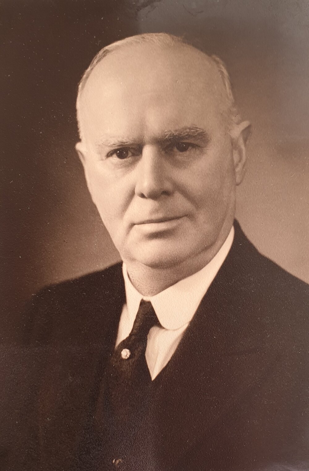 James George (Jim) Elliott