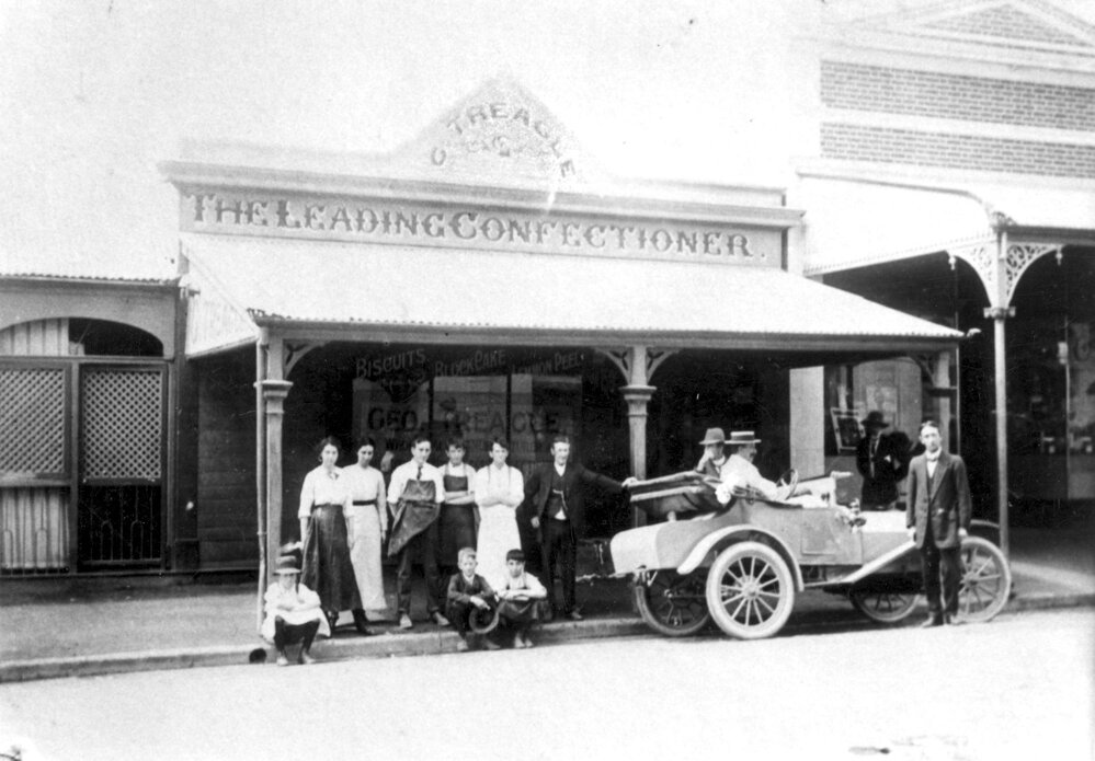 Staff of Treagle &amp; Sons Confectioner, Bell Street, Ipswich, n.d.