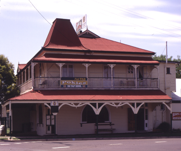 Rising Sun Hotel, 1999