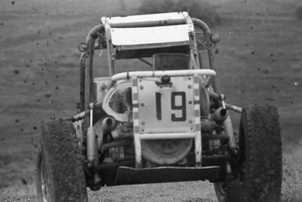 Sprint Car, No. 19, racing in the 1979 Queensland Times Off-Road Spectacular, Minden, Somerset, November 1979