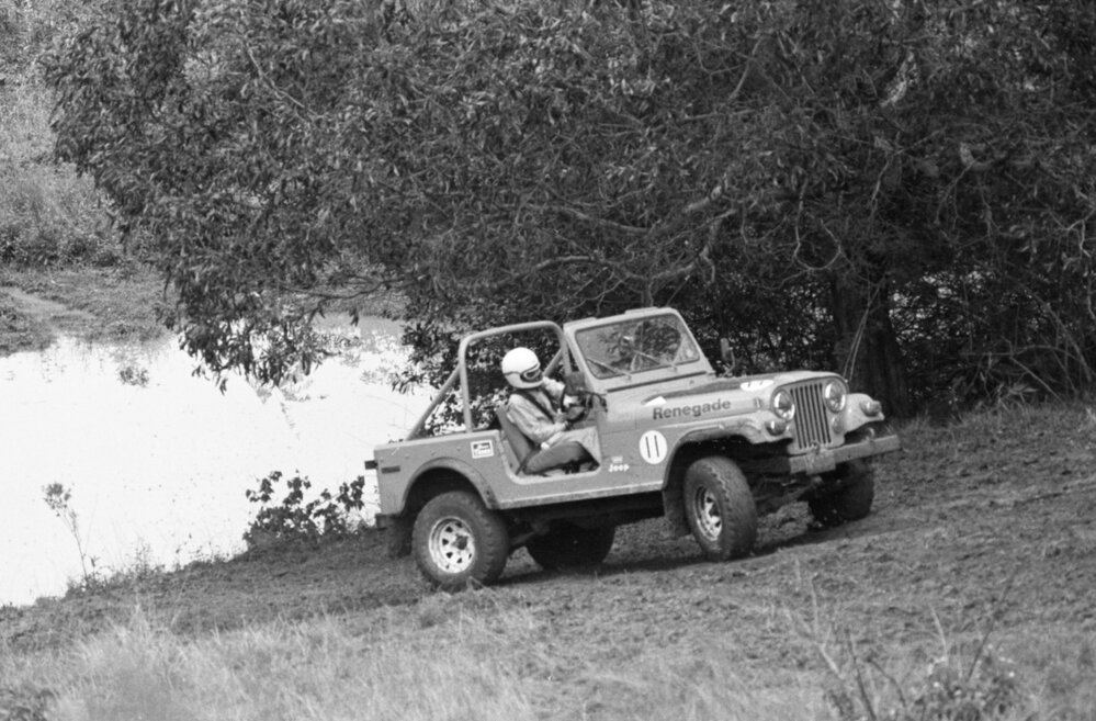 Jeep Renegade, no. 11, racing in the 1979 Queensland Times Off-Road Spectacular, Minden, Somerset, November 1979
