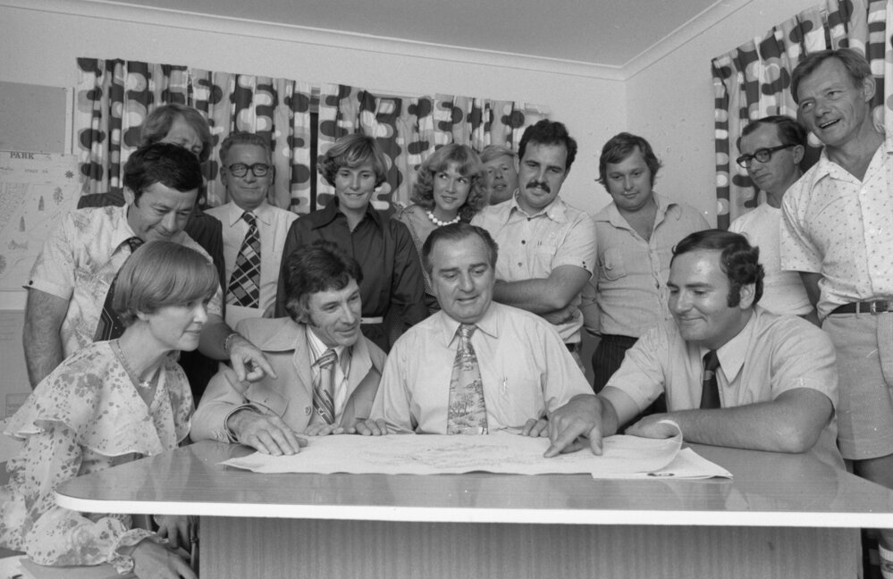 Meeting about Collingwood Park development, Ipswich, 12th October 1977