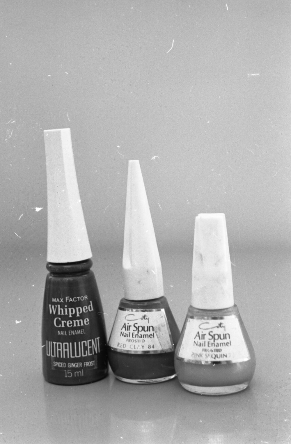 Nail polish advertisement, Ipswich, 13th October 1977