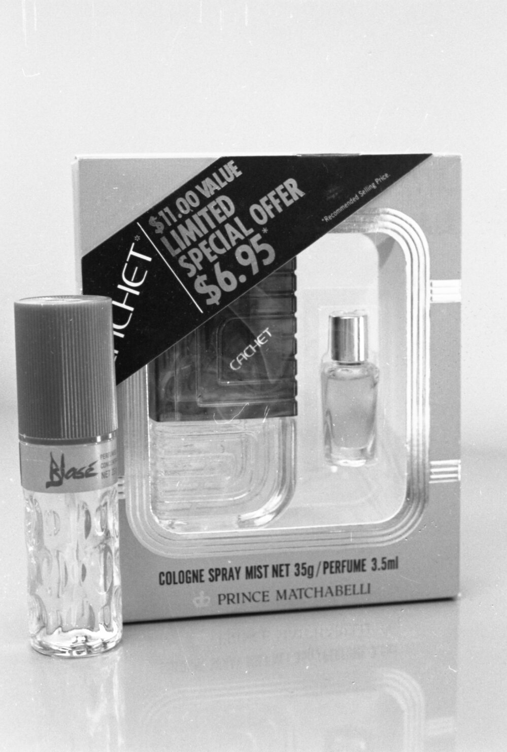 Cachet cologne advertisement, Ipswich, 13th October 1977