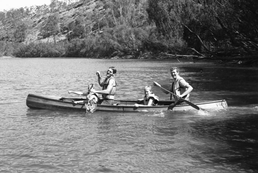 Family day out canoeing, Ipswich, 16th October 1977