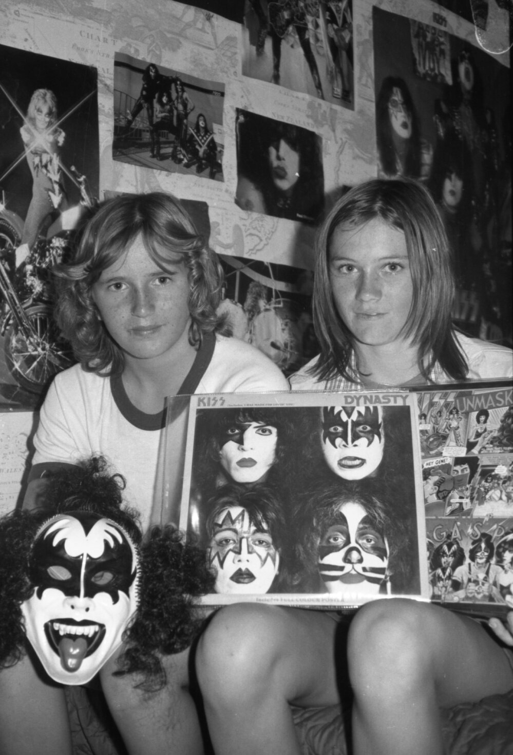 Unidentified young Kiss fans, Ipswich, September 1980
