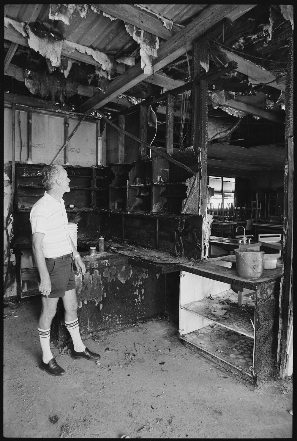 School science classroom laboratory fire, January 1986