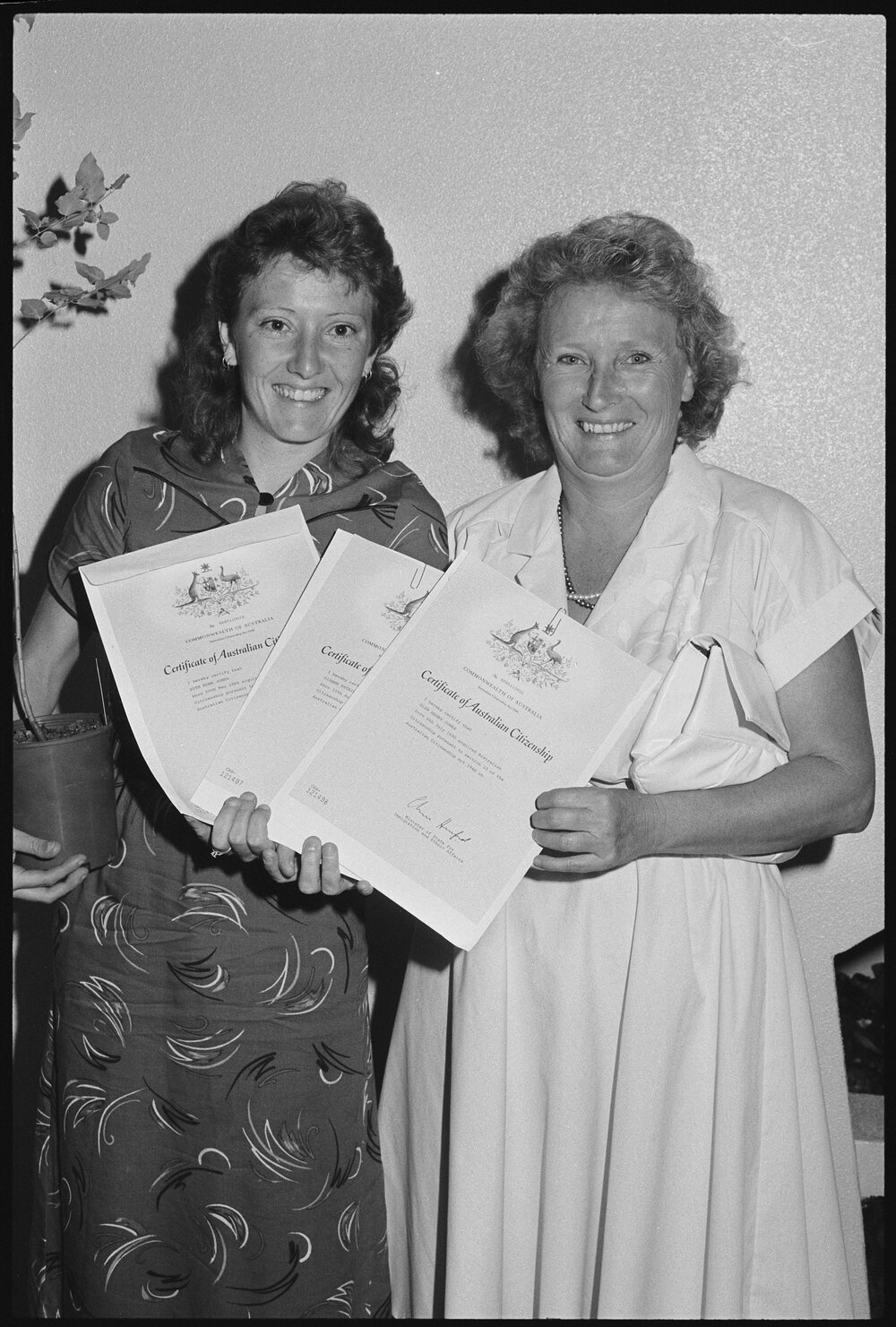 Dianne Patricia Jones and Ruth Edna Jones receiving Certificate of Australian Citizenship, Ipswich, January 1986