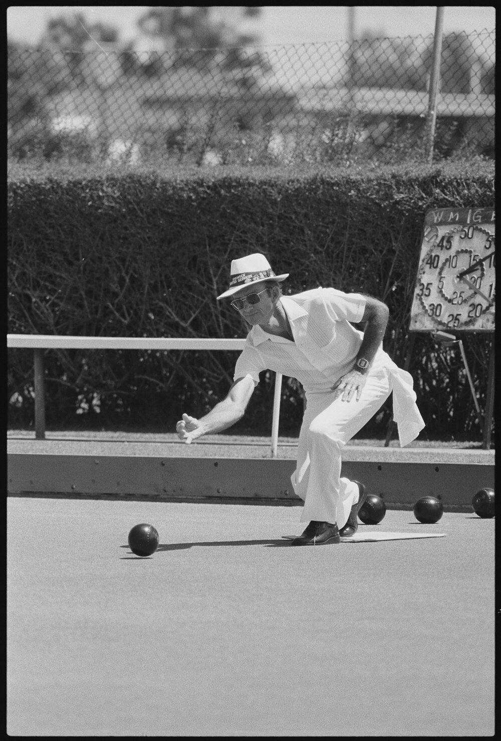Lawn bowls at Ipswich United Services Bowls Club, East Ipswich, January 1986