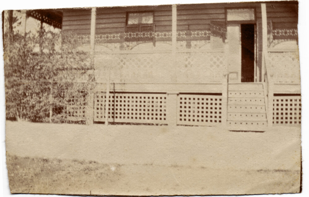 Bleak House - side view
