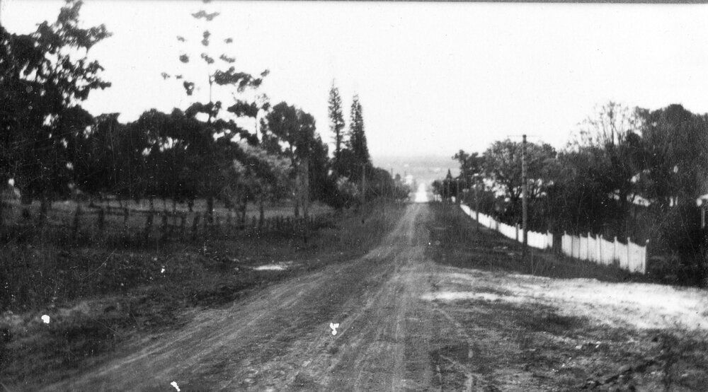 Looking north along Chermside Road, Eastern Heights, Ipswich, 1920s