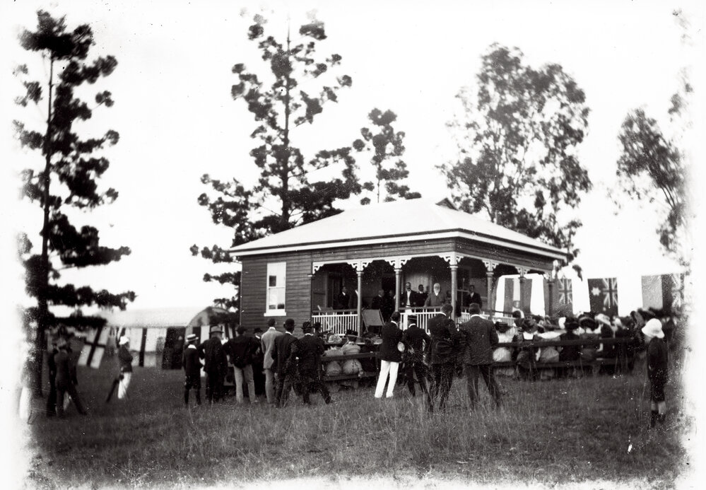 Official opening of the Ipswich Golf Club club house, Ipswich, 1910