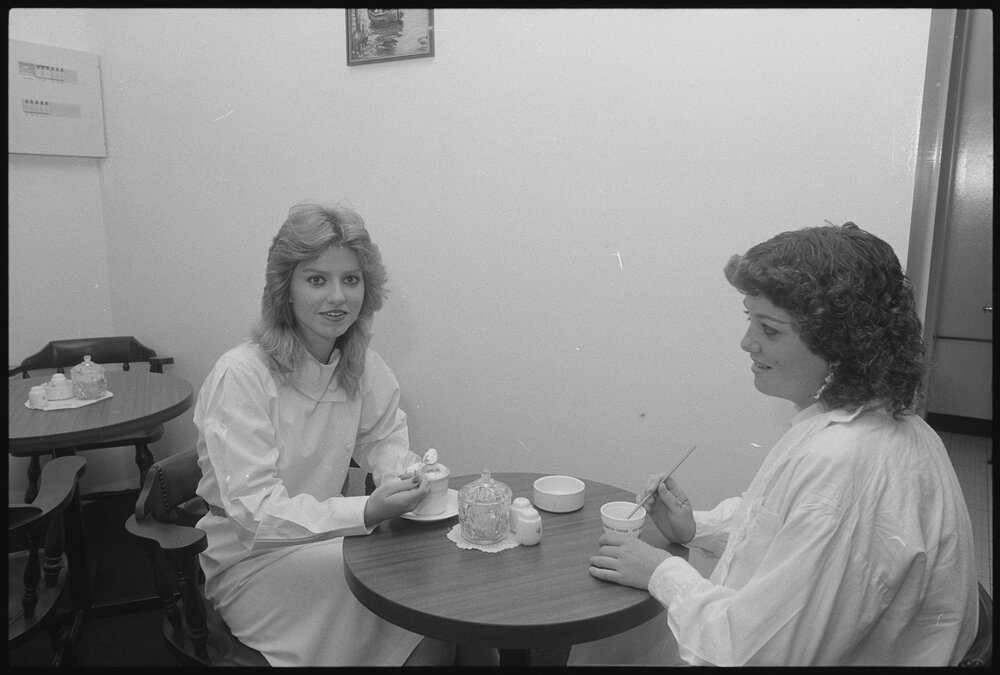 Two unidentified patrons of Eastern Wind Restaurant, Ipswich, August 1985