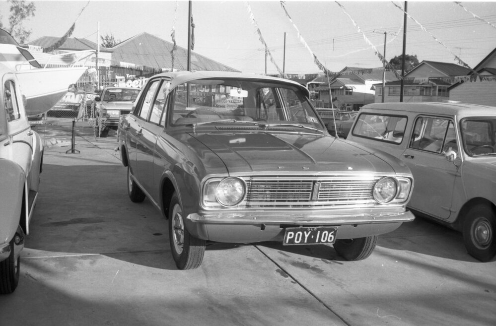 Ford Cortina, car advertisement for Ian Boettcher Motors, Ipswich, August 1980