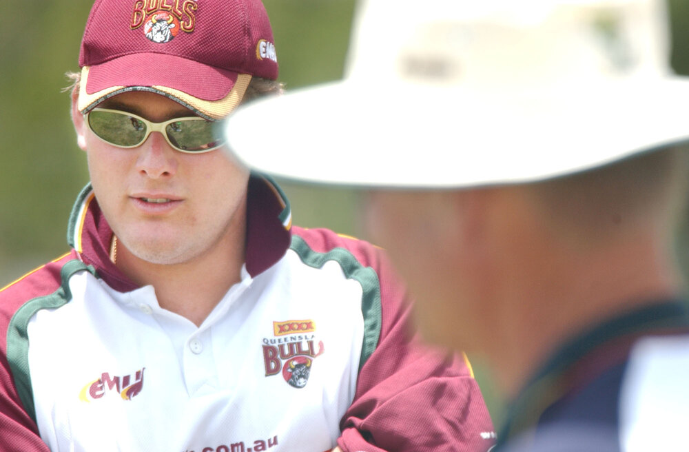 Nick Kruger playing cricket, Ipswich, December 2003