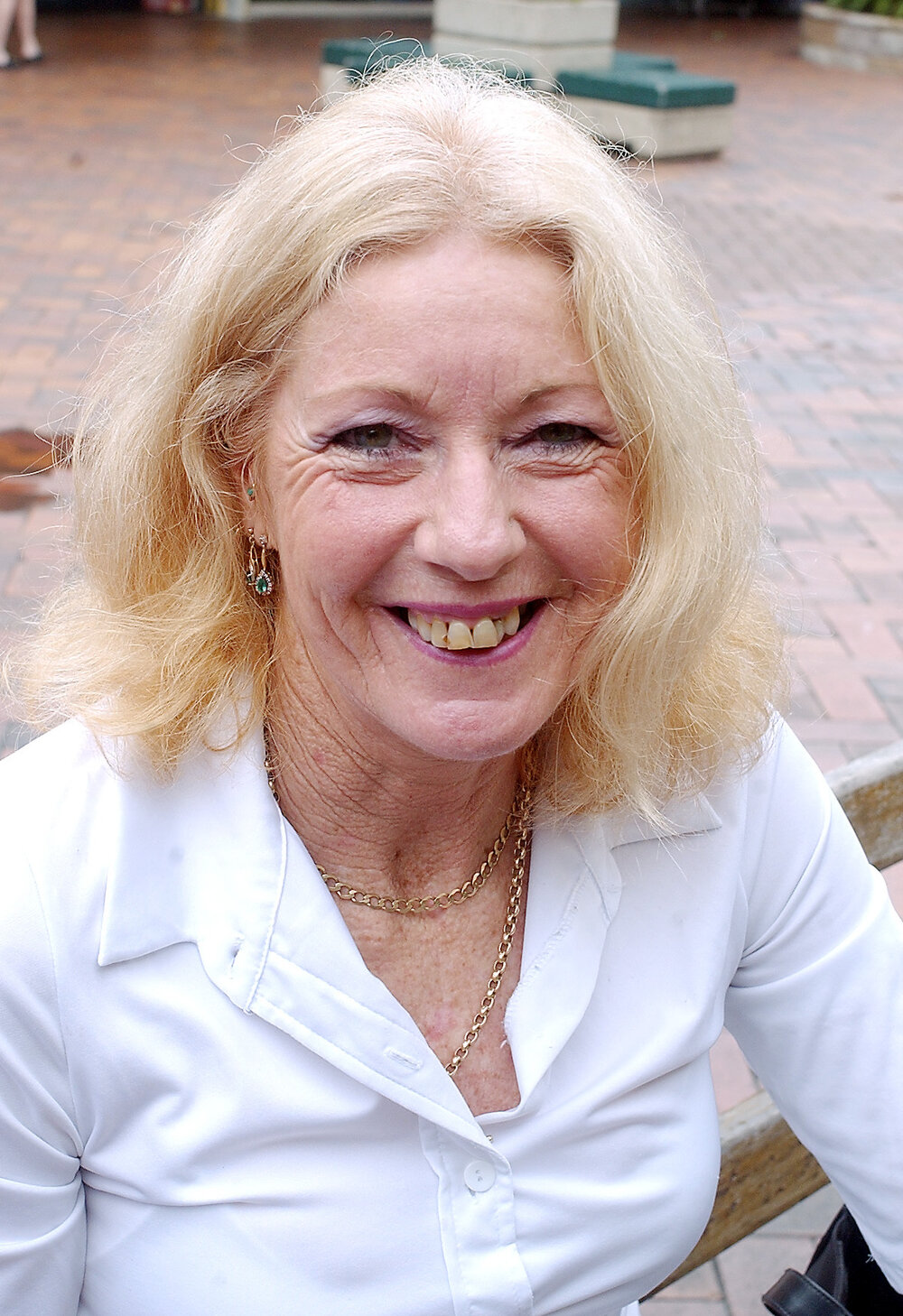 Unidentified woman, Ipswich, December 2003