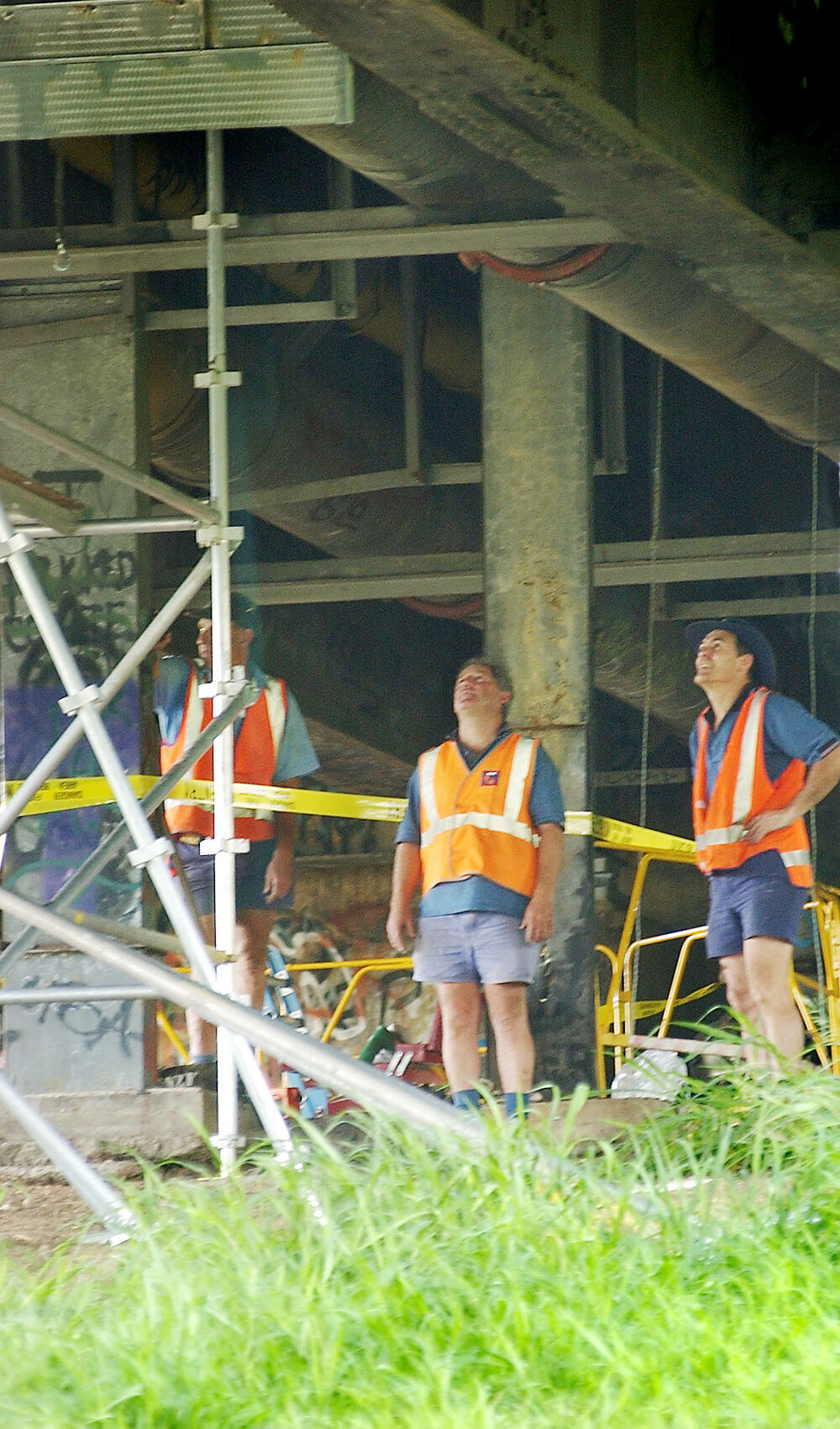 Unidentified construction workers under North Ipswich's Bridge, Ipswich, December 2003