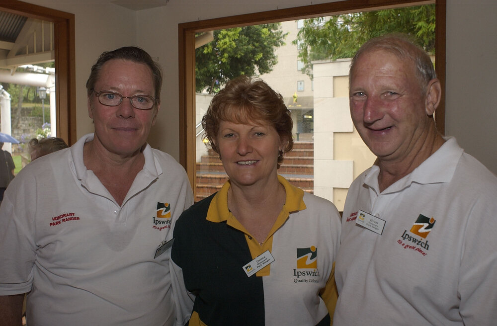 Honorary park rangers, Ken and Delma Farquhar, and Evan Cordingley, Ipswich, December 2003