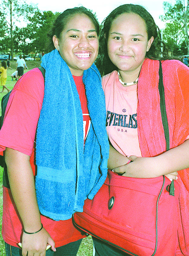 Two unidentified girls at Carole Park festival, Ipswich, December 2003