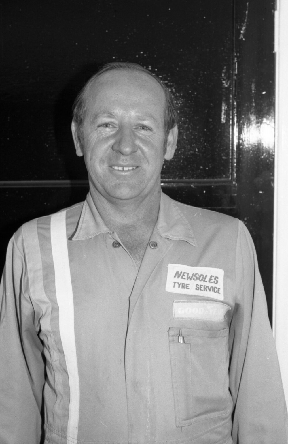 Unidentified Newsoles Tyre Crew member, Ipswich, September 1980