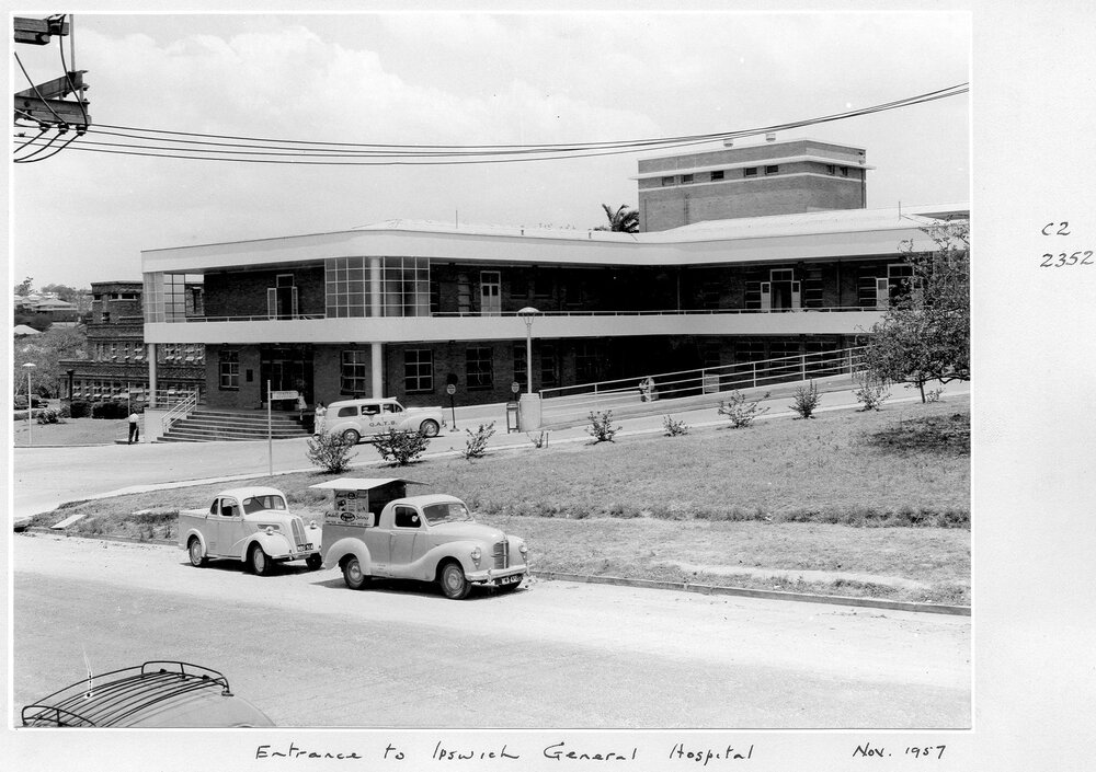 View of the entrance to Ipswich General Hospital from the street, Ipswich General Hospital, Ipswich, November 1957