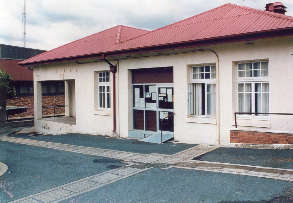Old Laundry, 1990s