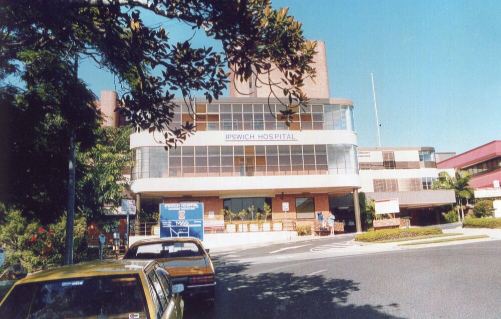 Main Entrance Level 2, 1990s