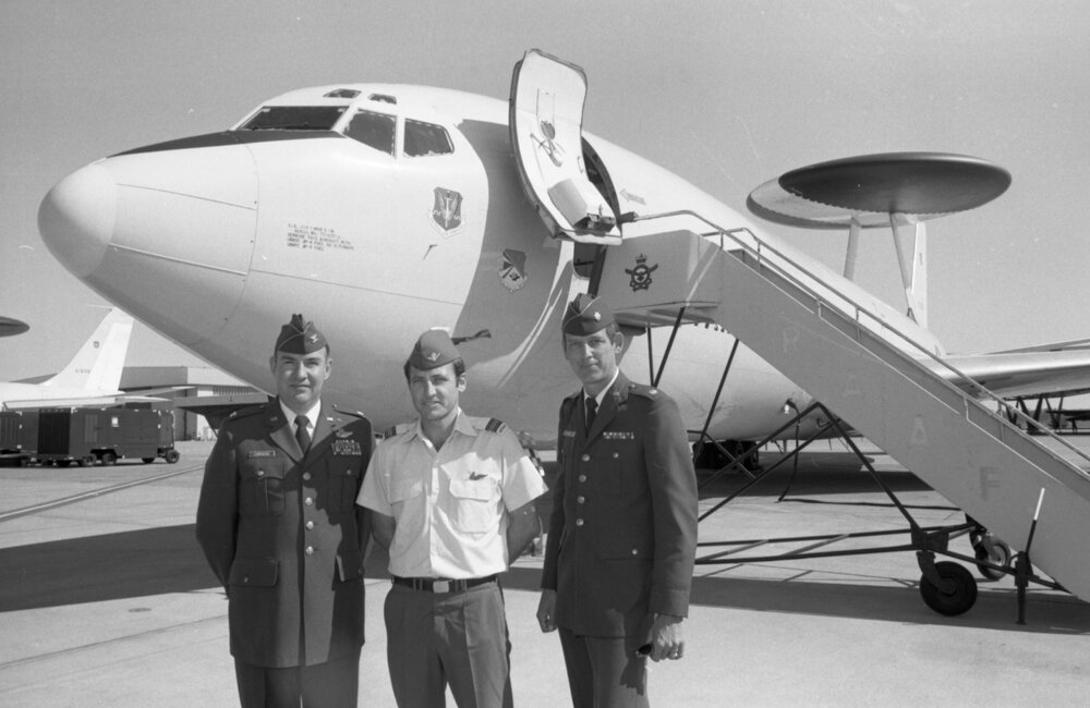 Amberley ISS Men with Boeing E-3 Sentry, Ipswich, September 1980