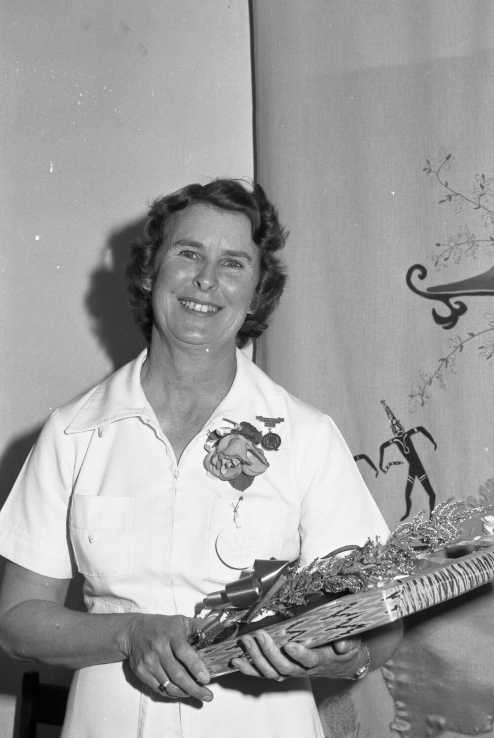 Beryl Wells with award, Ipswich, September 1980