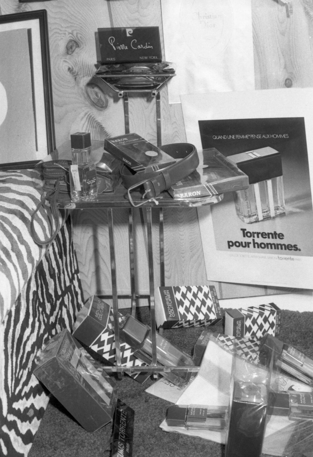Perfumes and luxury goods advertisement, Ipswich, September 1980