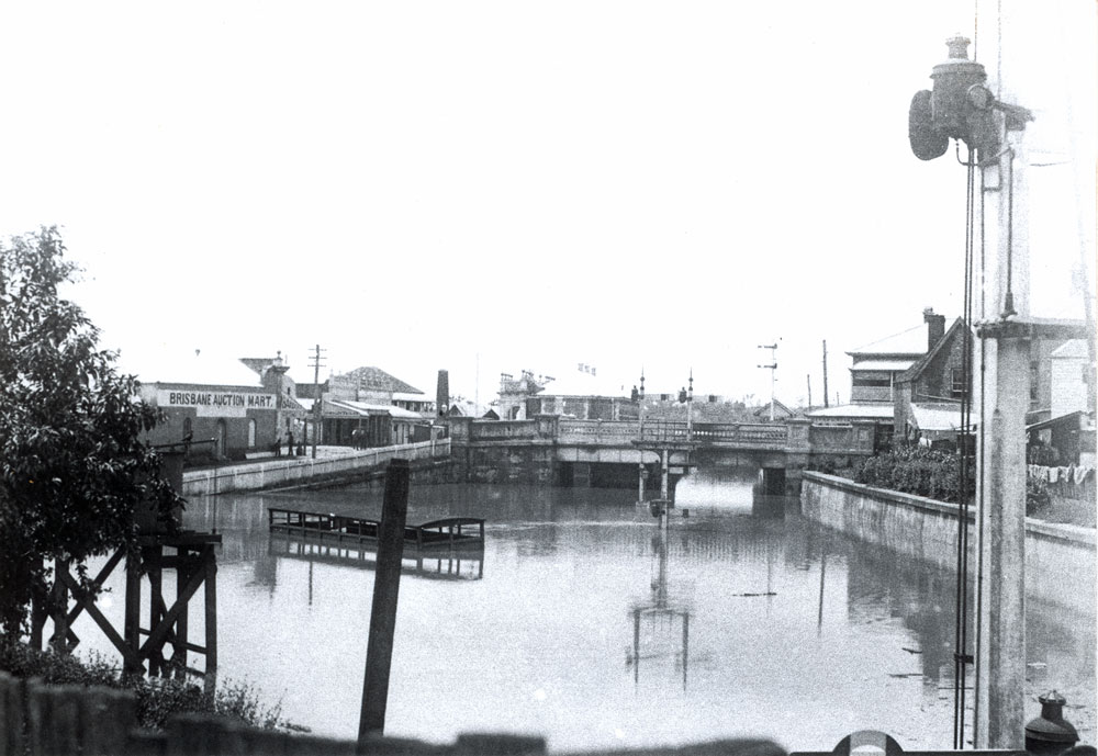 Ipswich Railway Station during flood,Ipswich, 1893