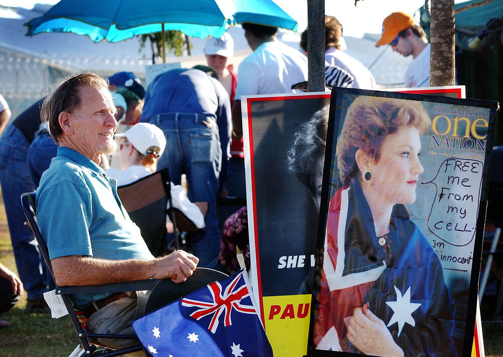 Peter Keogh at the rally for Pauline Hanson, Ipswich, September 2003