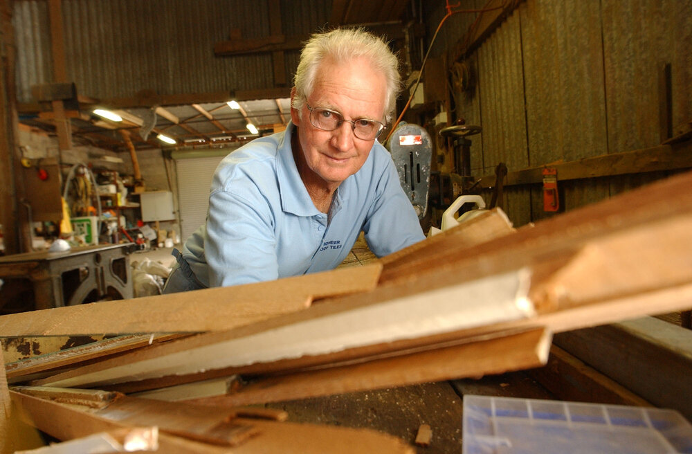 Carpenter, Noel Scholz retires, Bundamba, February 2003