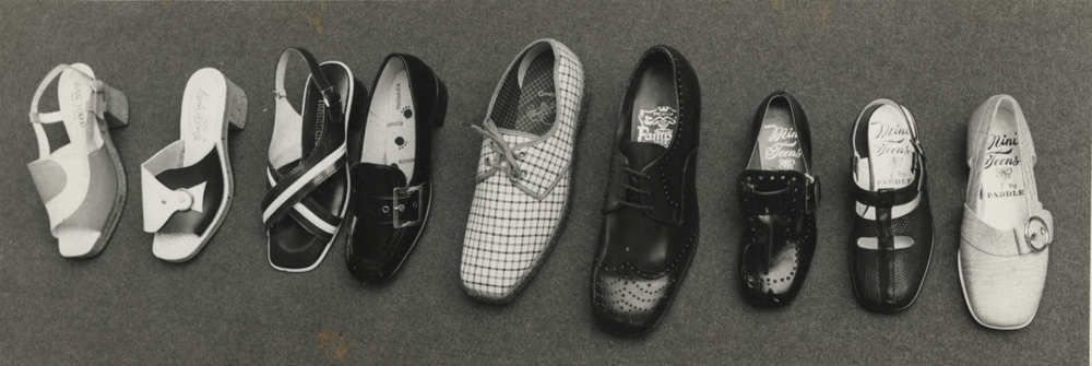 Men's and women's shoes, Rawlings,Brisbane Street, Ipswich, 1970s