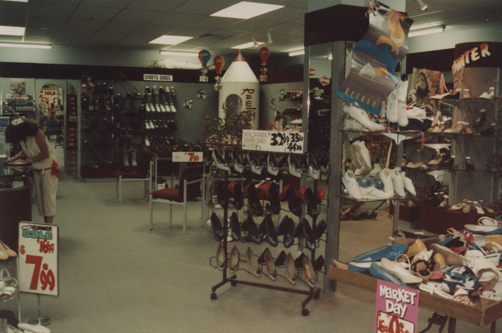Rawlings Booval store, Booval Fair, Ipswich, c.1987