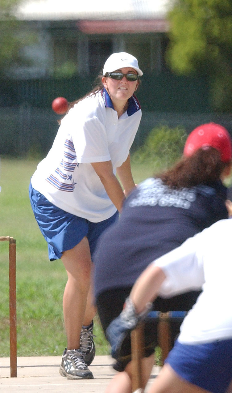 Wildcats Tanya Whyatt playing vigoro, Ipswich, February 2003