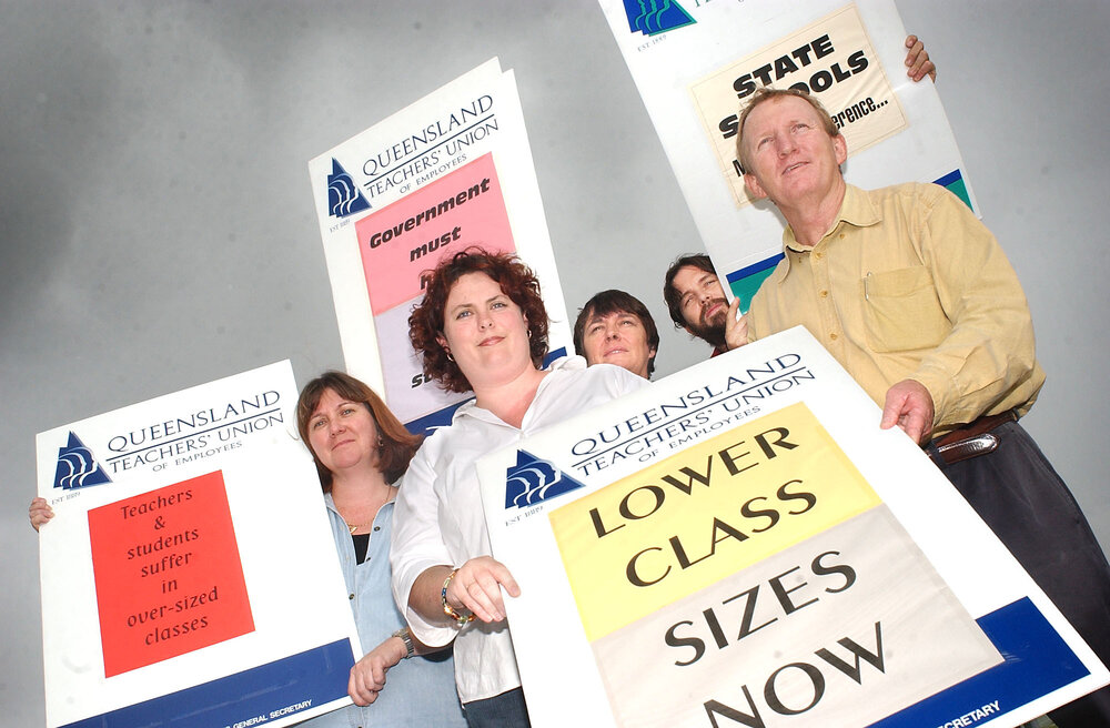 Bremer high School teachers protesting, Ipswich, March 2003