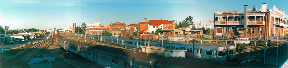 Panoramic view from railway line behind Brisbane Street, Ipswich, c.1987