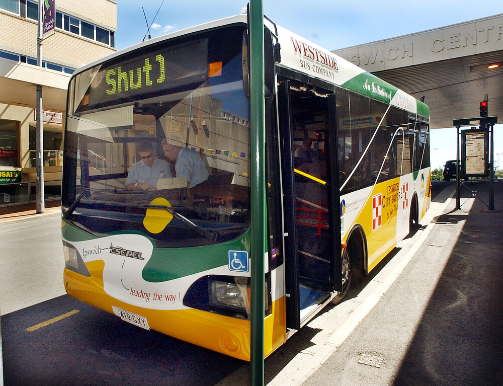 Shuttle bus, Ipswich, April 2003
