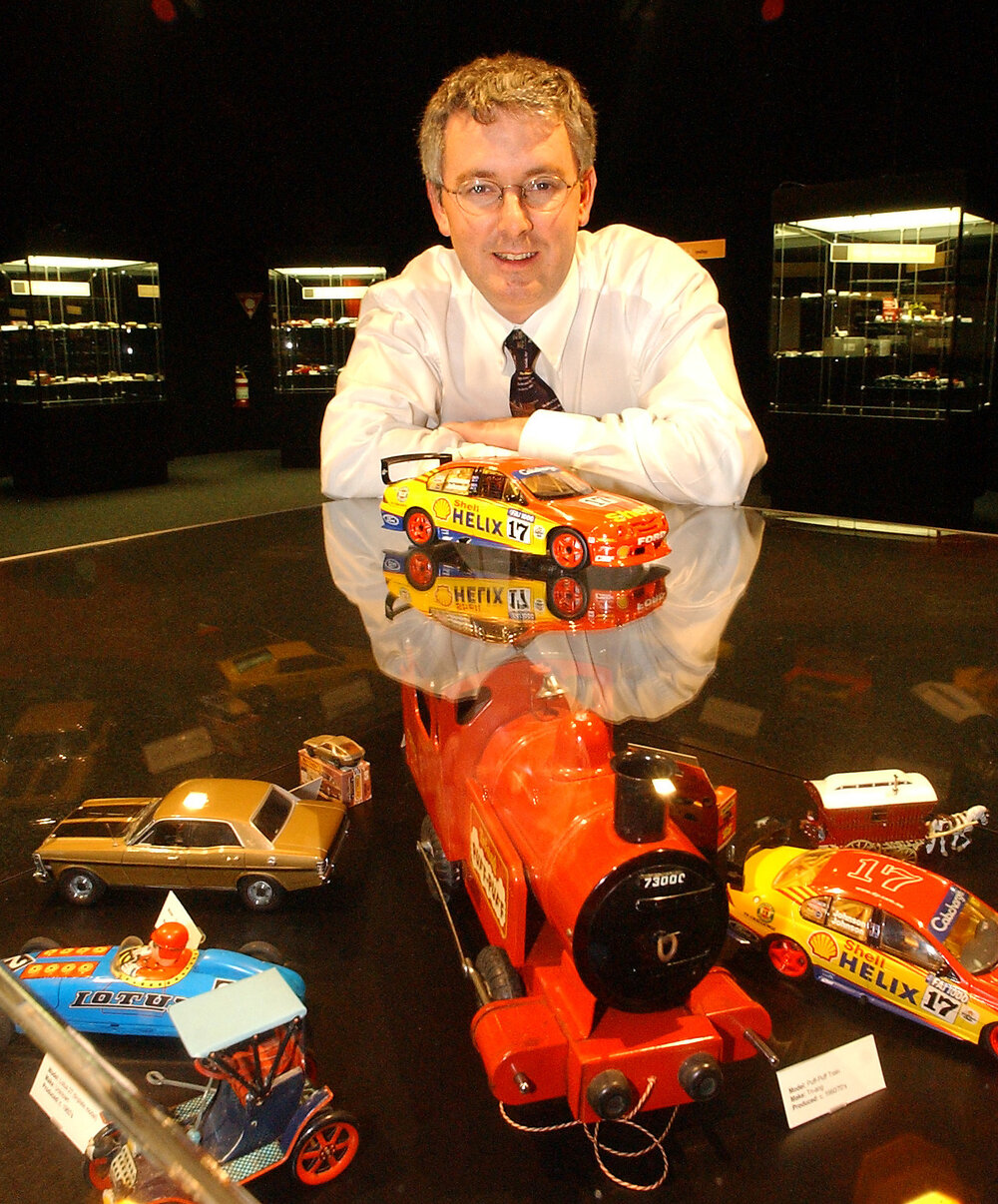 Andrew Moritz with model cars, Workshops Rail Museum, North Ipswich, April 2003
