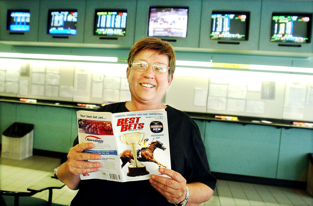 Maureen Simpson betting on the Melbourne Cup, Ipswich, November 2003