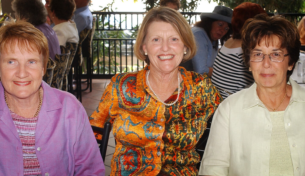 Lorraine Nipperess, Judy Grant and Yvonne French enjoying QLD Cancer Fund Melbourne Cup Day celebrations at Fentons, Ipswich, November 2003