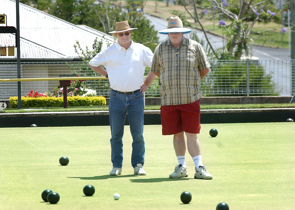 Steve Parkes and Mark Roche at the North Ipswich Bowls Club fundraiser for the Ipswich Hospice, Ipswich, November 2003