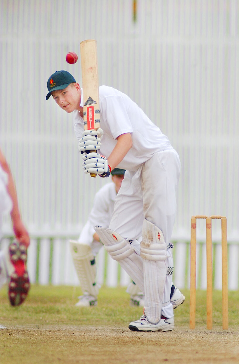 Matthew Schmike in a cricket match, Ipswich, November 2003