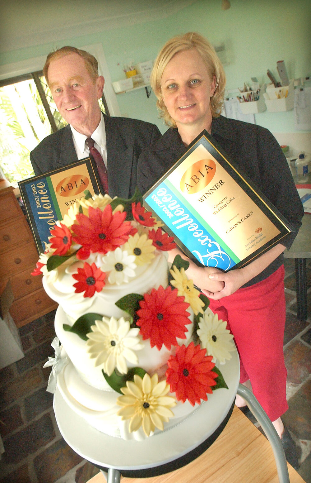 Jeff Newsome and Caron, winning Best Wedding cake for the ABIA Wedding Industry Awards, Ipswich, August 2003