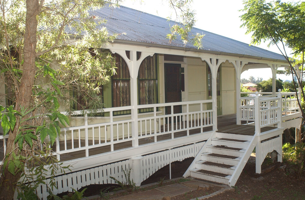 Unidentified house, Ipswich, May 2003