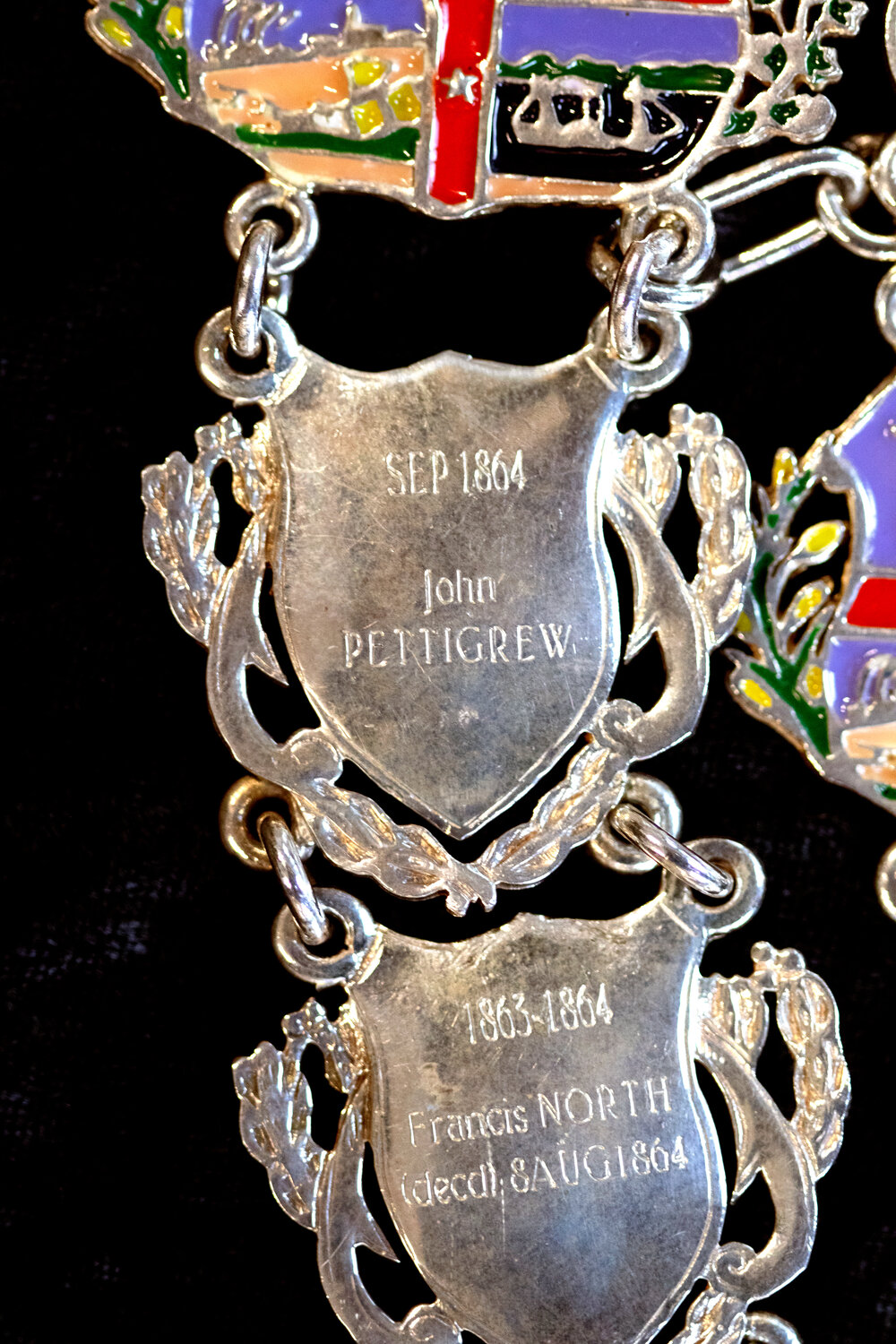 Shield for 4th Mayor of Ipswich John Pettigrew, close-up of the Ipswich Mayoral Chains of Office, in use since 2010 