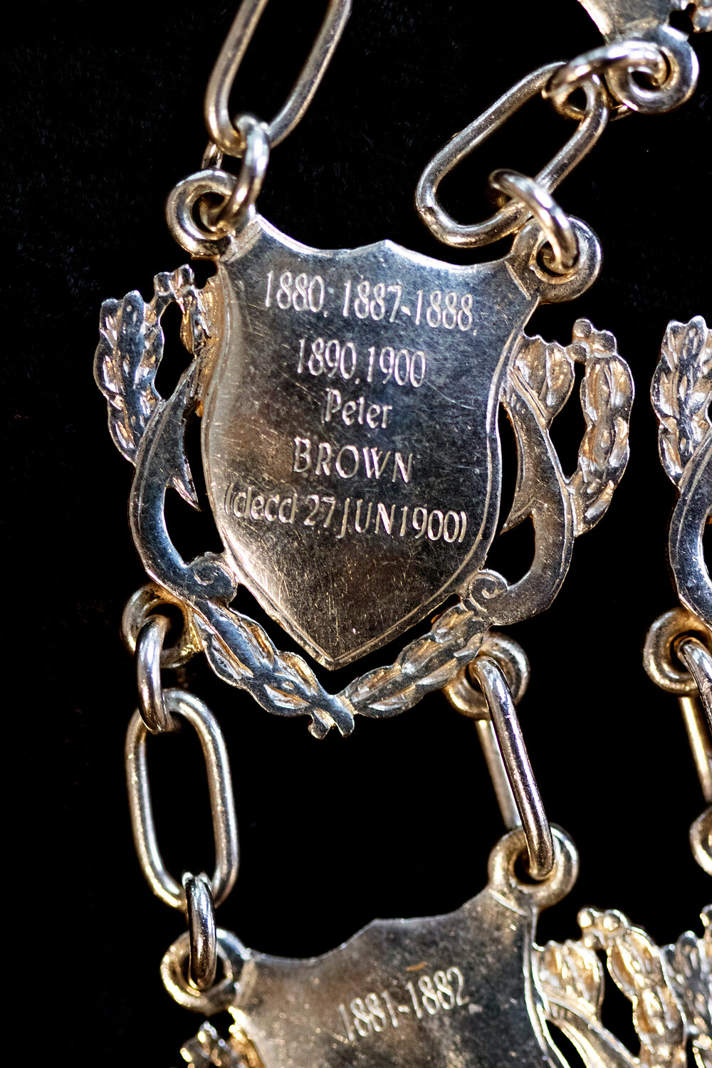 Shield for 14th Mayor of Ipswich Peter Brown, close-up of the Ipswich Mayoral Chains of Office, in use since 2010 