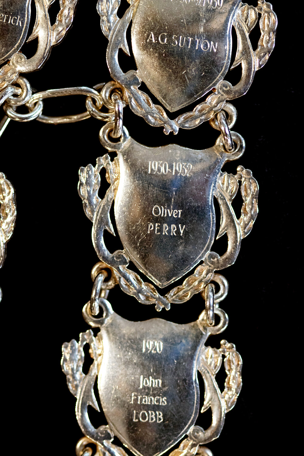Shield for 41st Mayor of Ipswich Oliver Perry, close-up of the Ipswich Mayoral Chains of Office, in use since 2010 