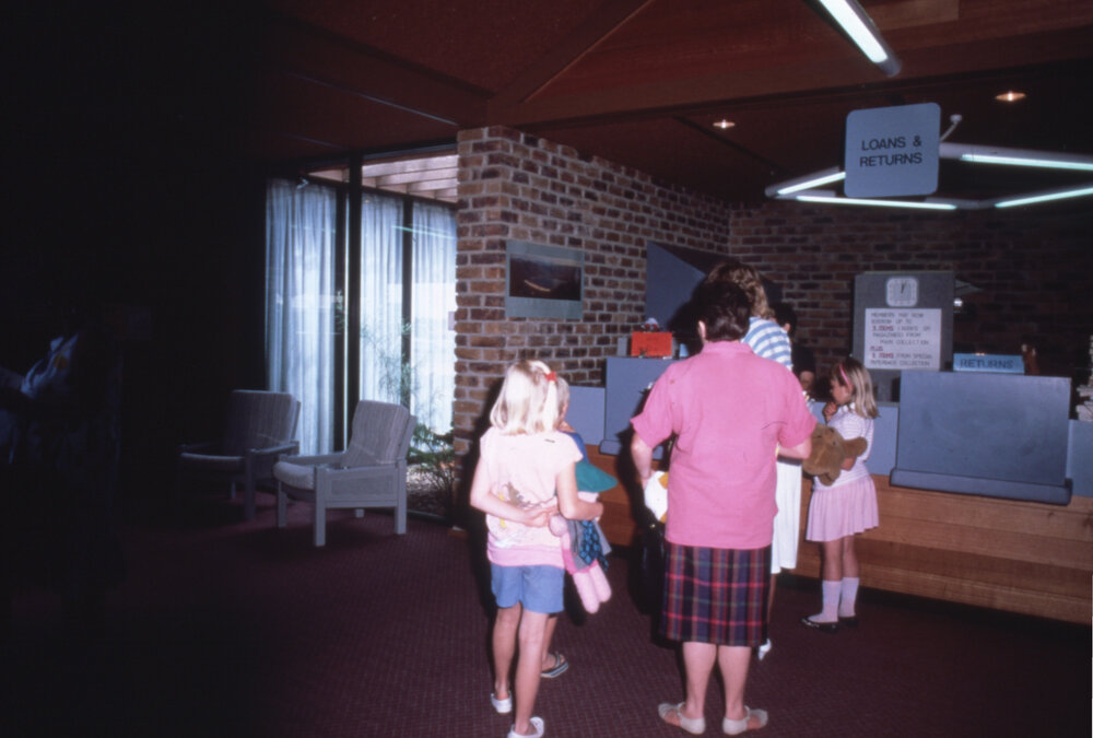 Redbank Plains Library, Redbank Plains, c.1987